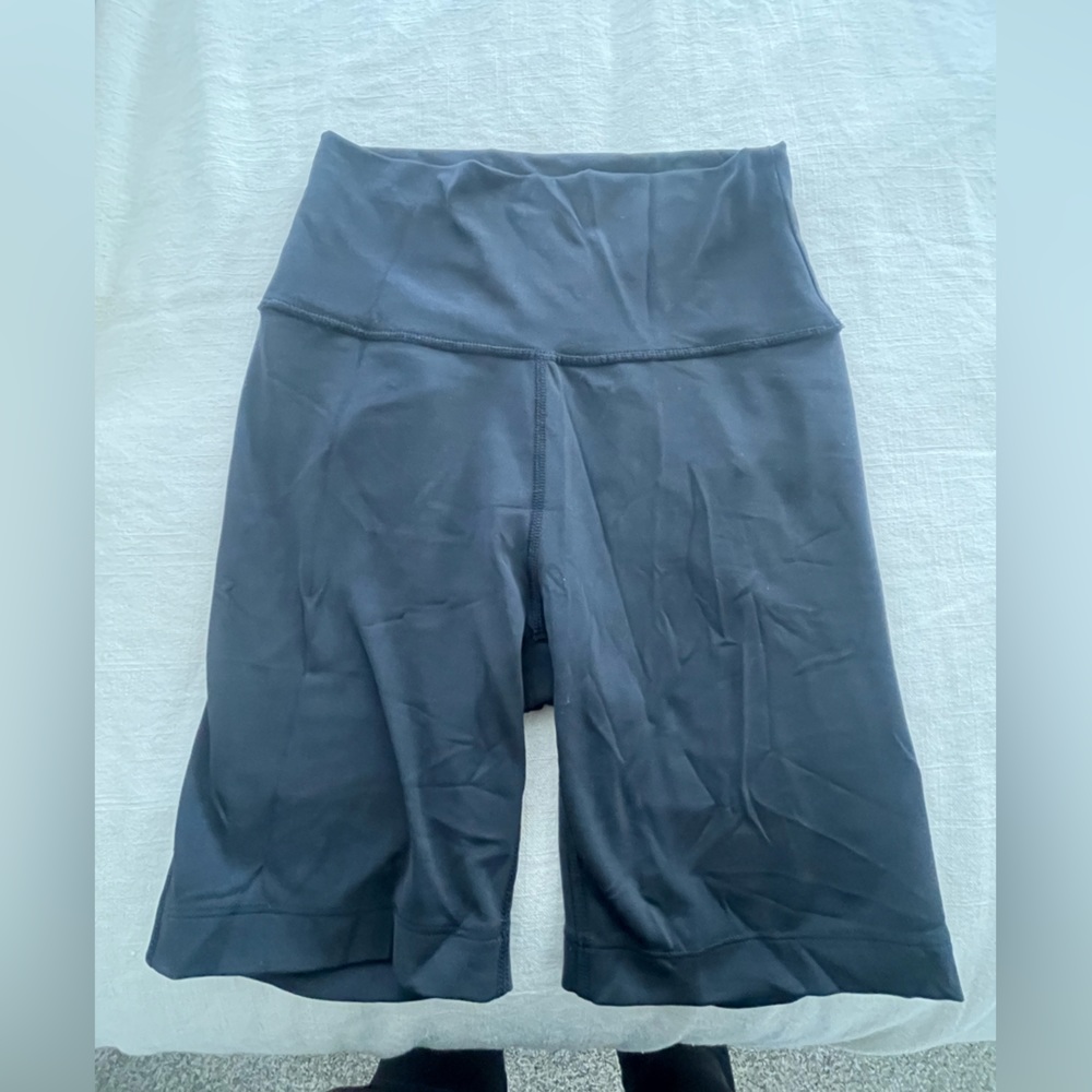 lulu biker shorts